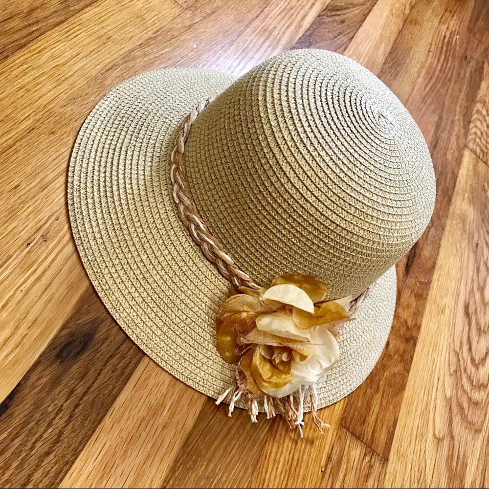 Straw hat